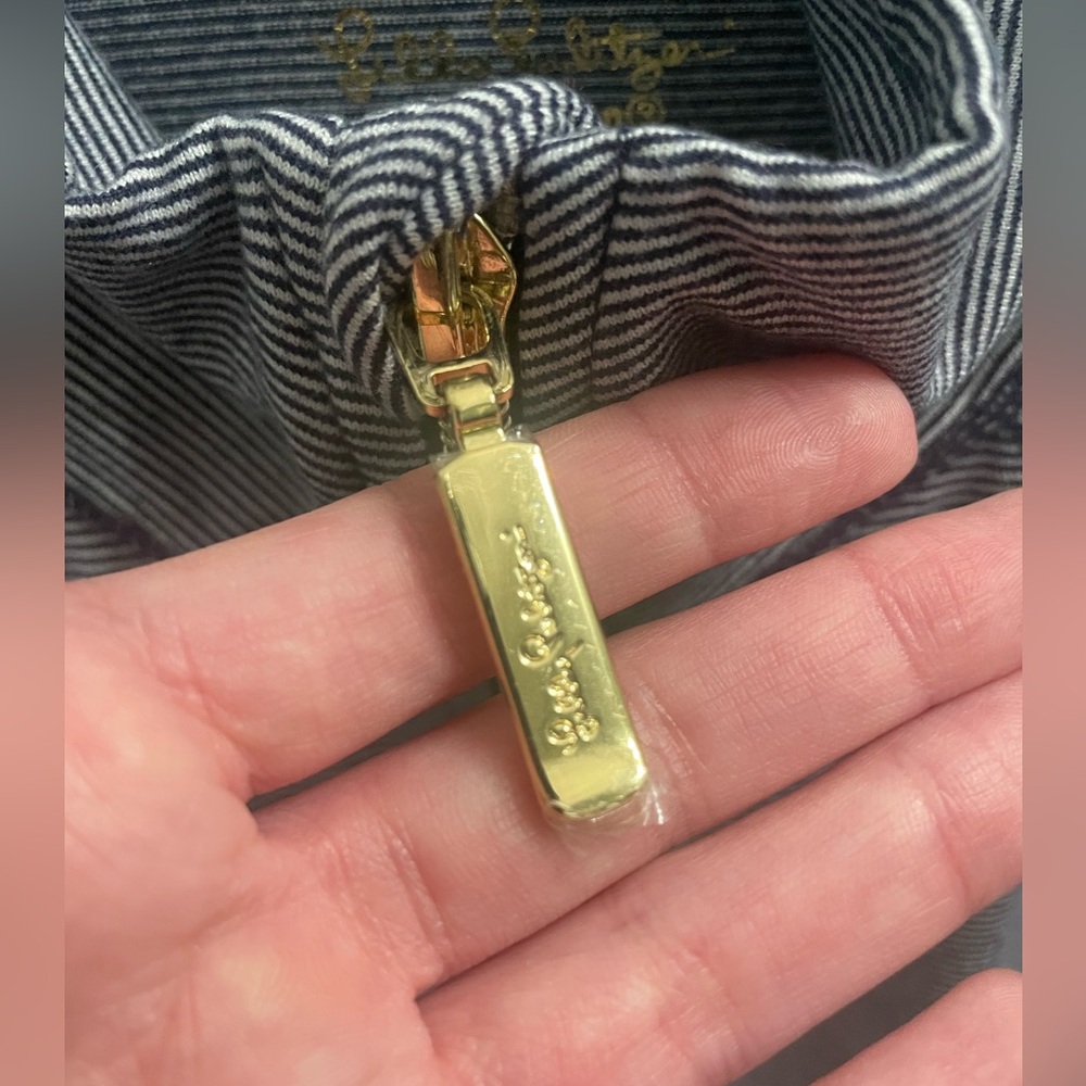 NWOT Lilly Pulitzer Kapti Luxletic Strie Full Zip Jacket in Navy and White Sz L - Picture 7 of 9